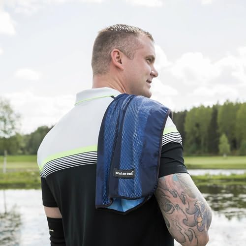Back on Track Cool on Track Cooling Towel - Ultimate Heat Relief for People, Dogs and Horses During Workouts and Hot Summer Days, 30" x 21" (53x76cm)