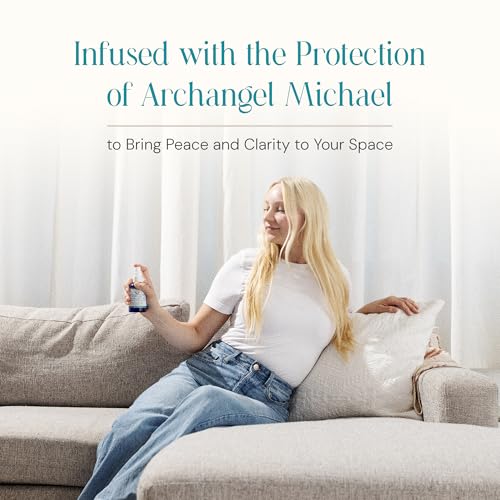 White Sage Spray: White Sage Smudge Spray for Clearing and Protection - Smokeless Liquid Smudging Spray Infused with Quartz Crystals - Negative Energy Cleansing Mist - 4 Fluid Ounces