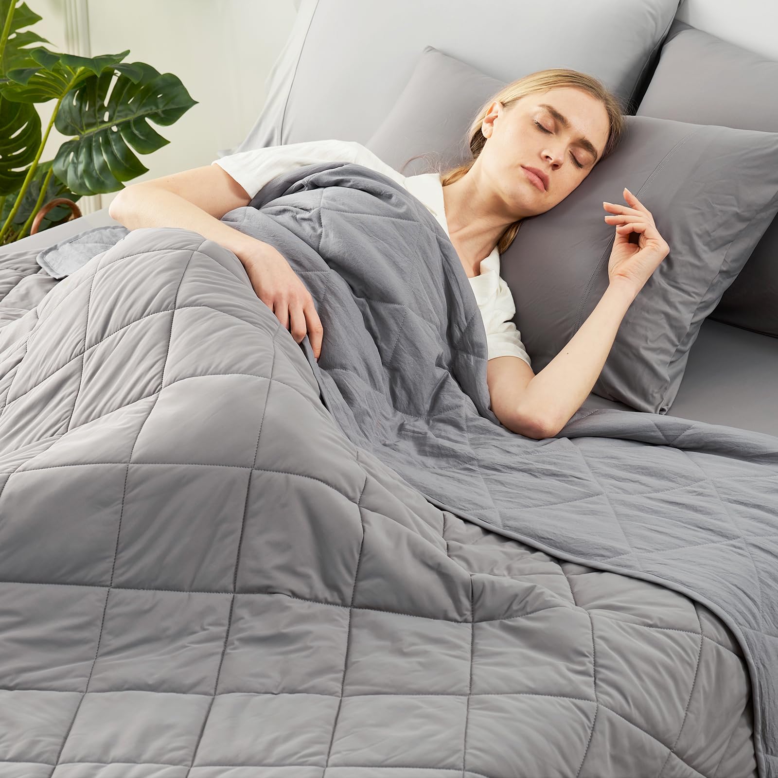 Cozy Bliss Cooling Blanket for Hot Sleepers Queen Size, Q-Max 0.45 Cooling Comfort, Cold Blankets for Night Sweats Sleeping, Ultra-Cool Lightweight Breathable Blanket for Bed, Glacial Grey