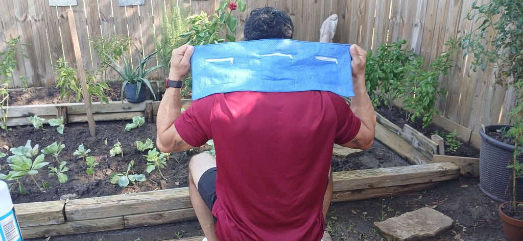 ICE Towel with 3 Ice Pockets. Goes on Cold & Melting Ice Keeps it Cold. Cools Down to 37 Degrees. Gets 35 Degrees Colder Than Competitors! Prevent Heat Stroke-Hot Flash-MS-Migraine.